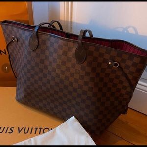 Authentic Louis Vuitton Neverfull Damier Ebene MM